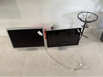 Apple monitors