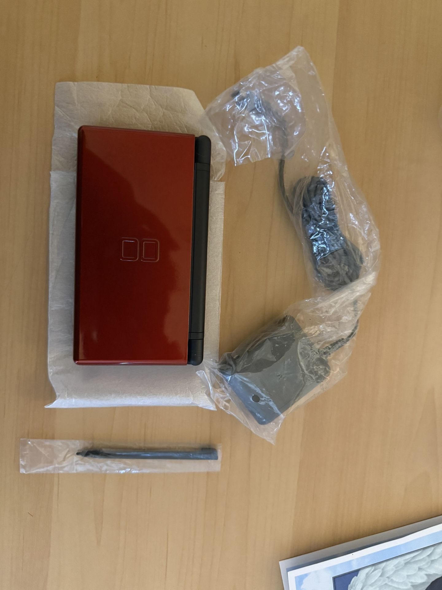 Brand New Nintendo Ds Lite  With Charger 