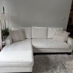 Couch With Chaise 