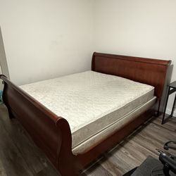 King size bed