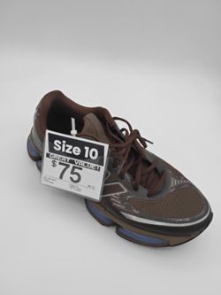 New Balance SIZE 10