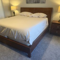King Size Solid Wood Bedroom Set