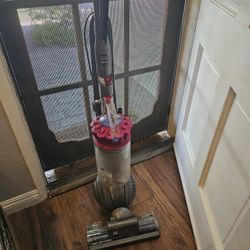 Dyson Vaccumm