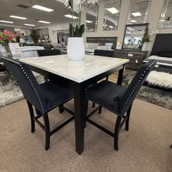 5 Pc Dining Table 