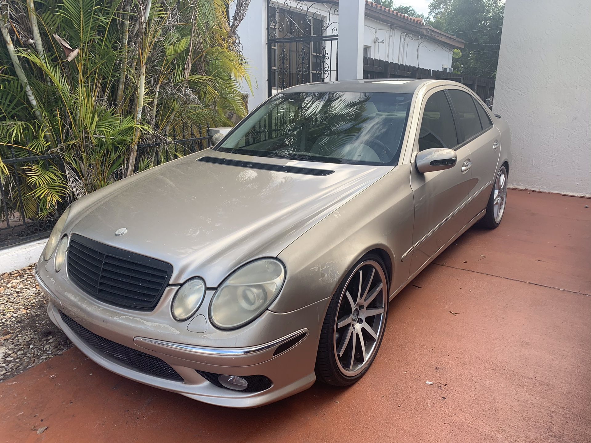 2003 Mercedes-Benz E-Class