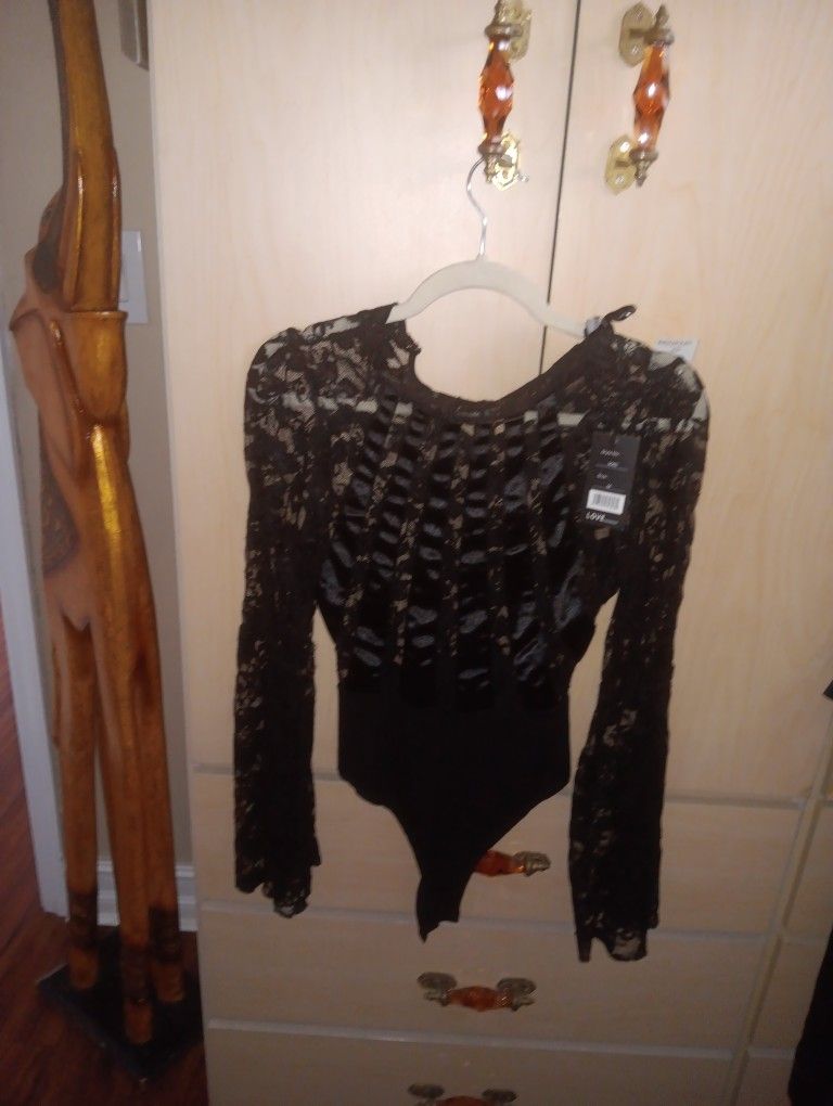 New black and lace bodysuit Sz M $12 OBO