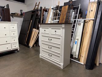 Nice Tall dresser $180