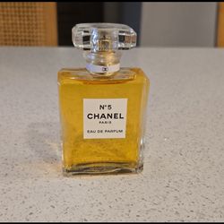 Chanel No 5 Parfume