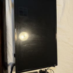 32 Inch Samsung TV