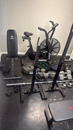 Work out equipment (mostly new)