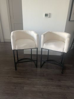 LUE BONA Juego de 2 taburetes de bar de altura de mostrador de 27 pulgadas de alto, modernos taburetes de contador de barril con respaldo y brazos,