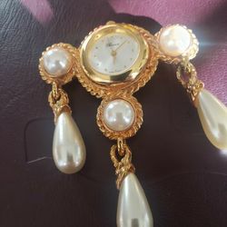 BROOCH WATCH