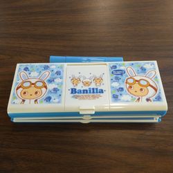 RARE!! BANILLA: pencil case storage

Very rare..hard to find anywhere. Great shape. 

Anime Asian Chinese Japanese Japan Korea