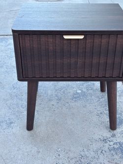 End table