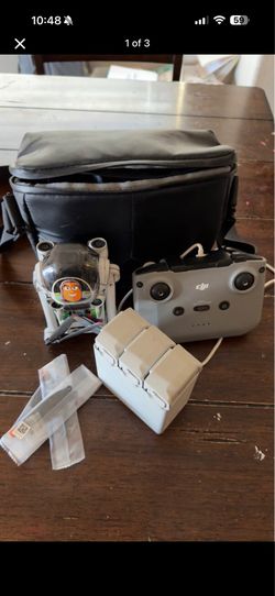 Dji mini 3 pro 3 batteries, extra blades and carrying case