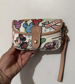  Dooney & Bourke wristlet pouch Disney Mickey