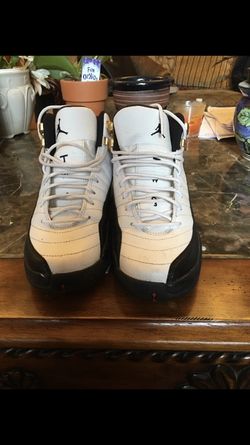 Jordan Taxi 12 size 6Y