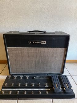 Line 6 Flextone 3 Guitar Amp with Long Board