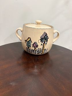 Vintage Cottagecore Ceramic Crock with Lid ✨