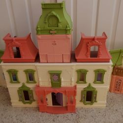 Fisher Price Loving Family Dream Dollhouse