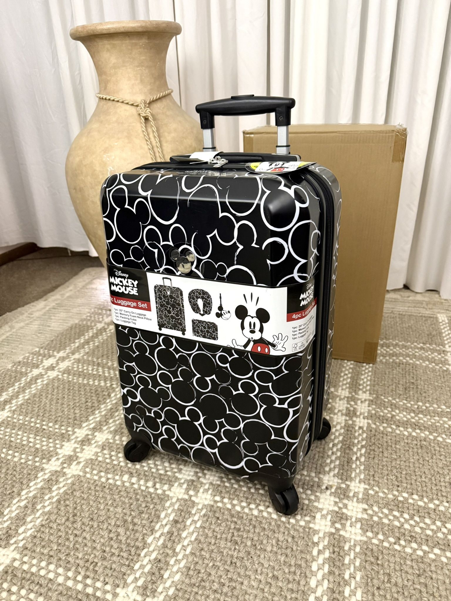 Disney Mickey Mouse 4pc Luggage Set