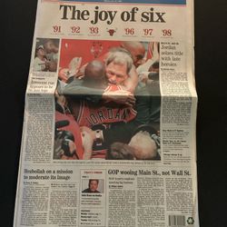 Chicago Tribune Chicago Bulls 6th NBA Championship newspaper