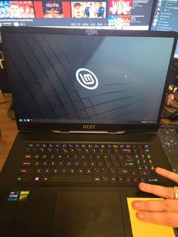Premium gaming laptop MSI Stealth GS77