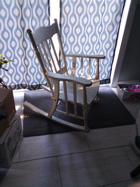 Wooden Rocking  chair 