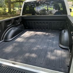 New - In Box Dual Liner Bed liner For 2018-2020 F150 With 6 1/2 Foot Bed