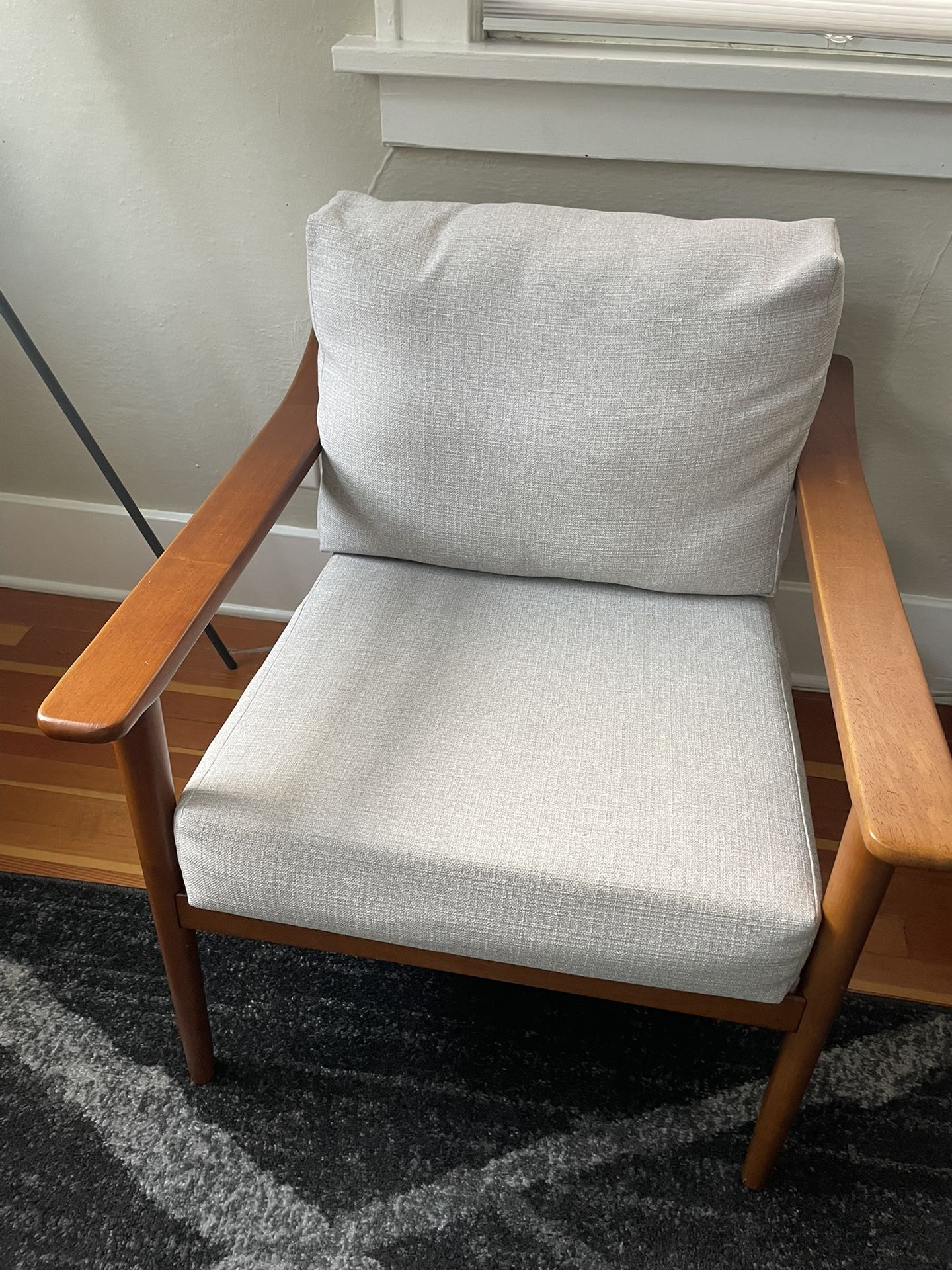 Oak Scandinavian Chair