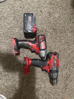 Milwaukee M18 Drill and Impact Driver Set