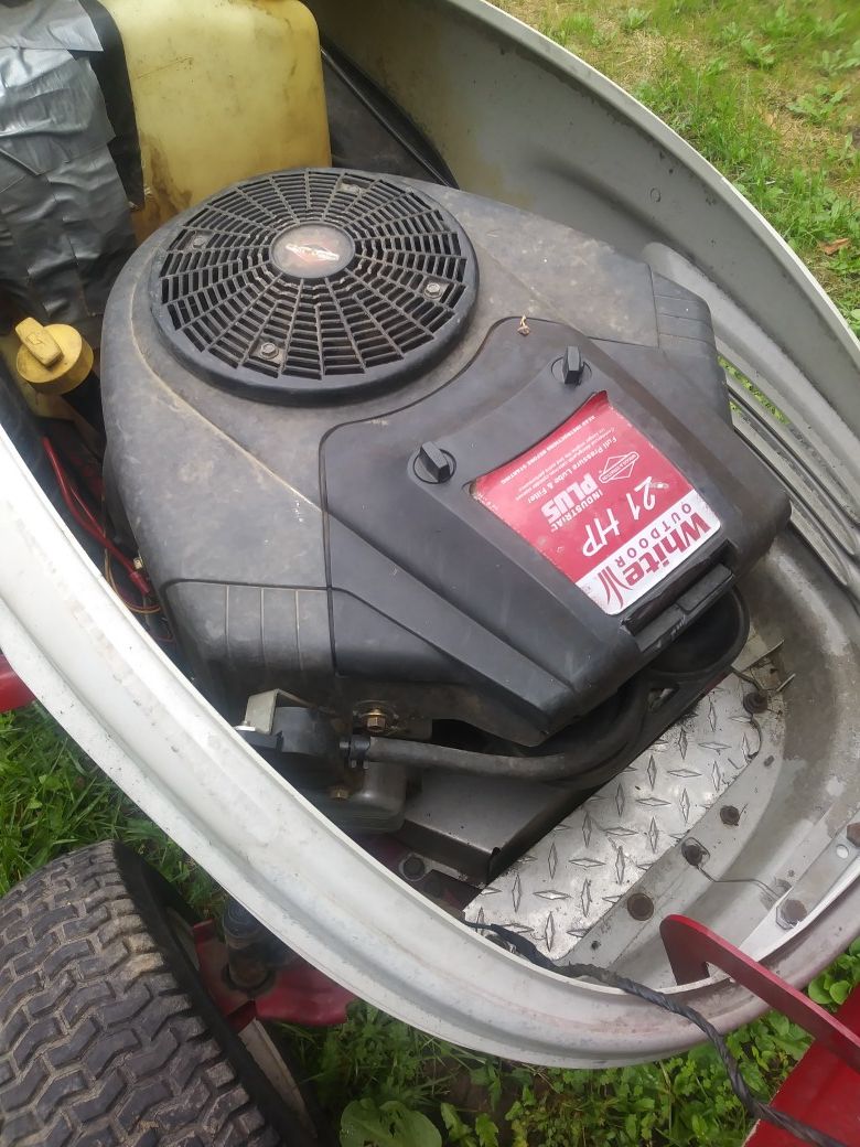 21 hp briggs& stratton