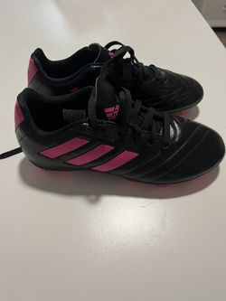 Size 3 Girls Soccer Cleats
