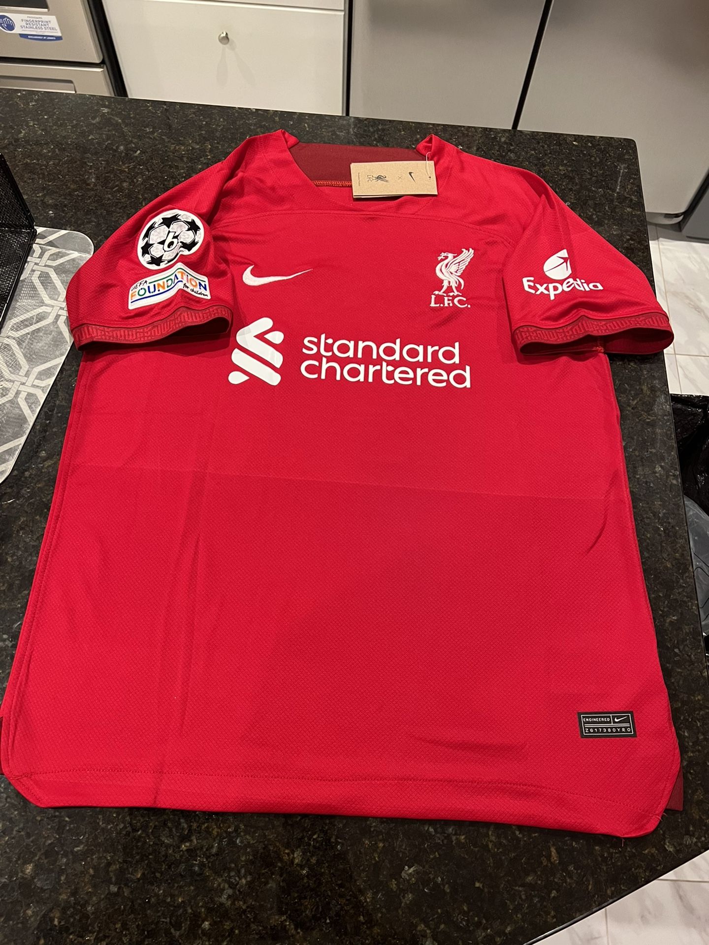 Liverpool Home Soccer Jersey M