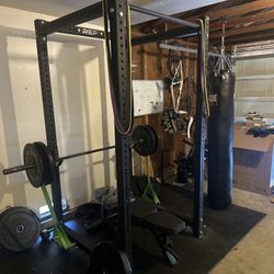 Rep Fitness Squat Rack Texas Barbell 395lbs Weight + More