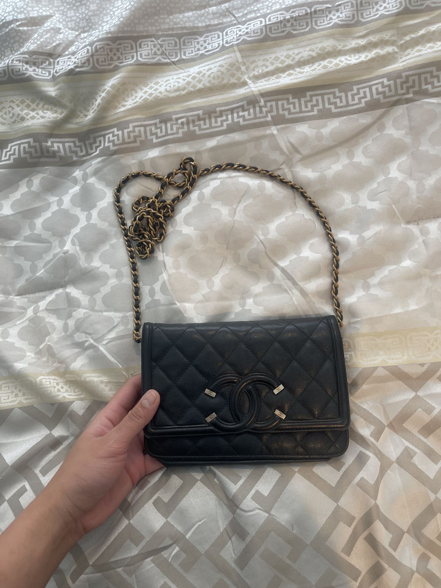 Black Chanel Filigree Wallet On Chain Caviar Leather for Sale in Houston,  TX - OfferUp