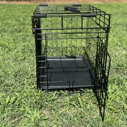 Dog Crate Carrier Black Metal with Tray and Handle