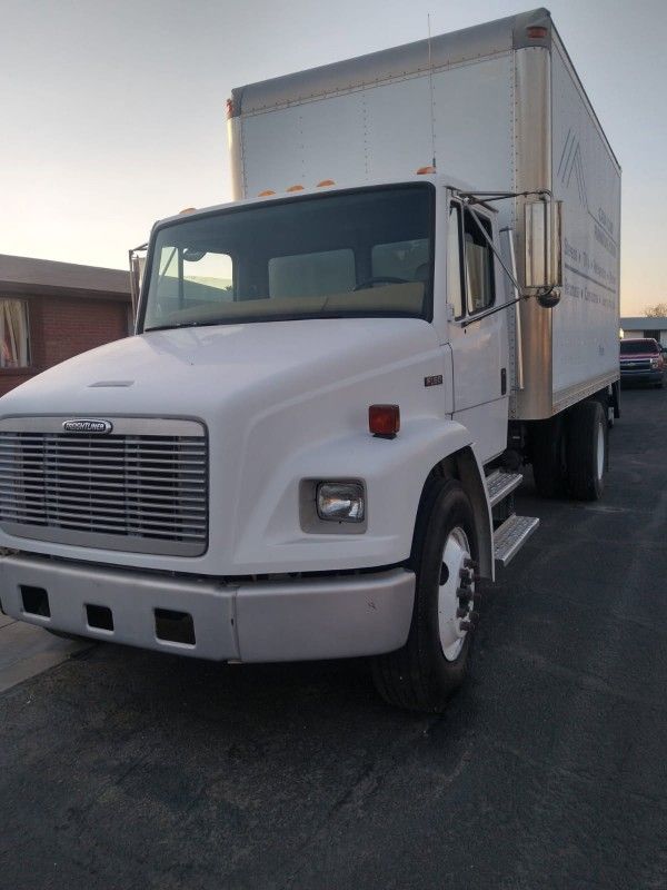 2002 Freightliner- 15ft Box Truck