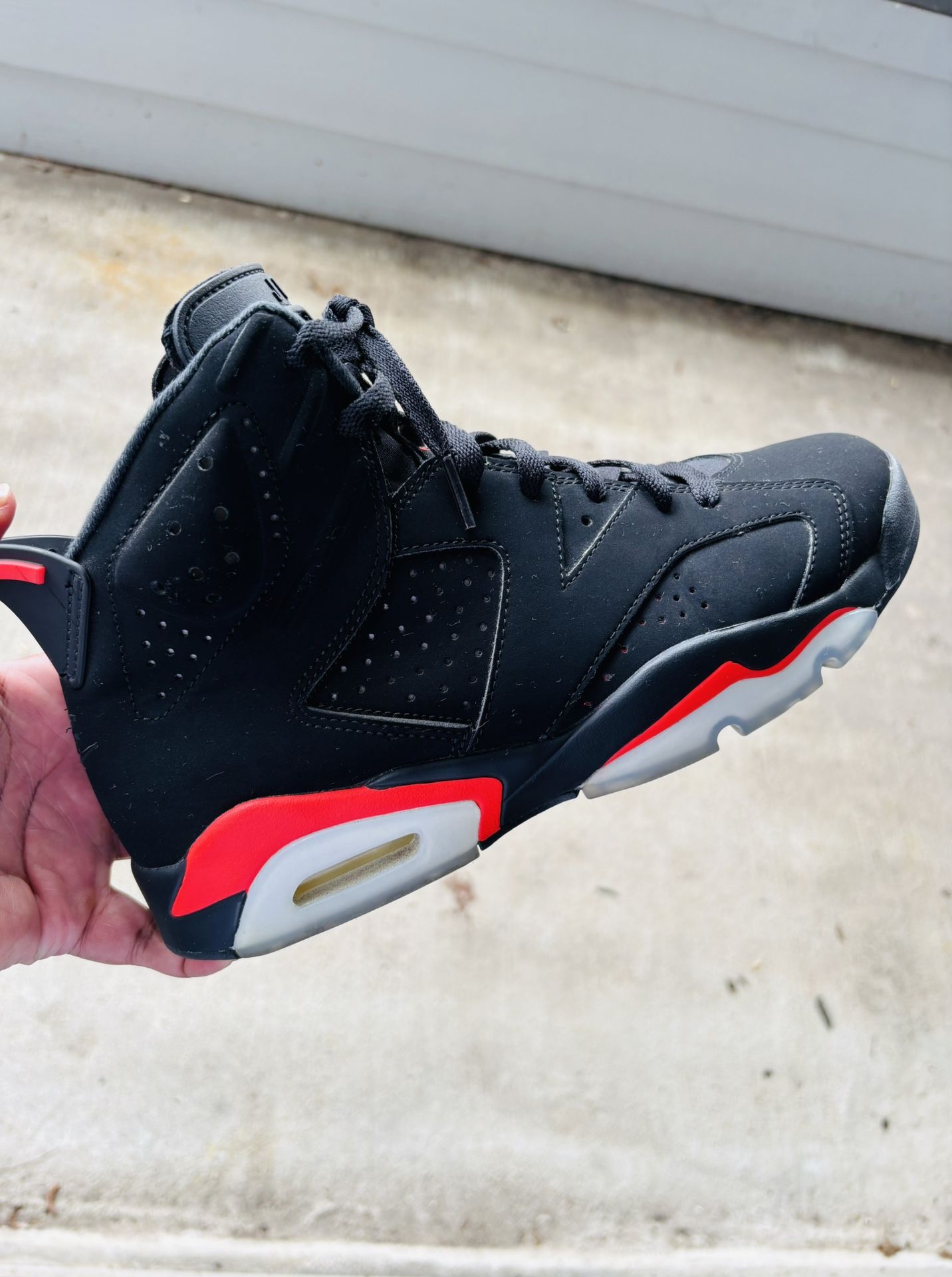 Jordan 6 Retro
