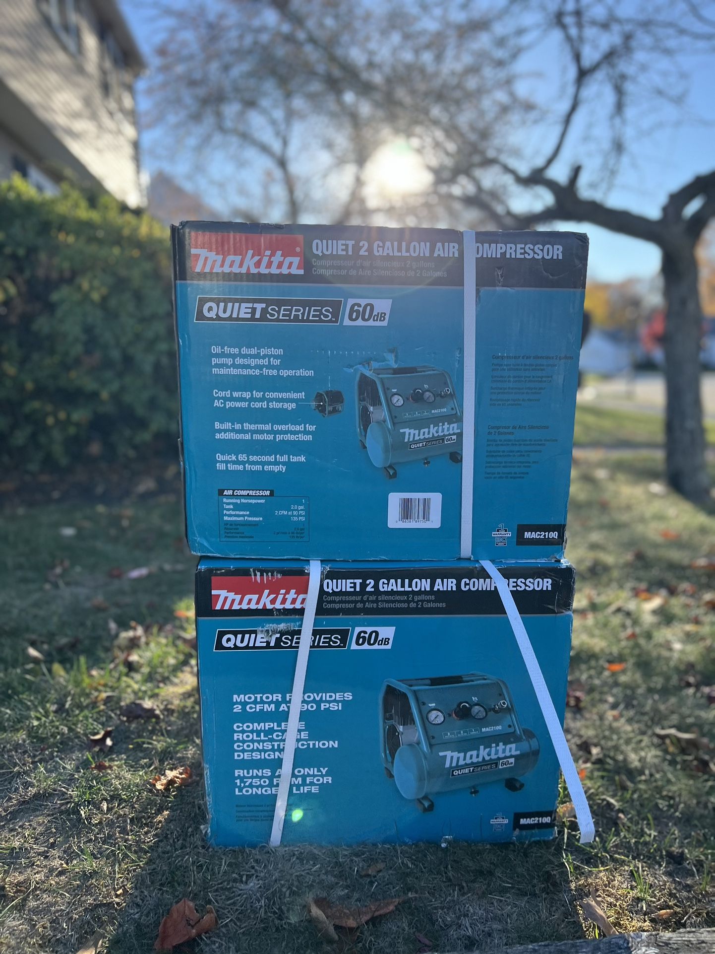 Brand New Makita Quiet Series 1 HP, 2 Gallon, Oil-Free, Electric Air Compressor Msrp 314$