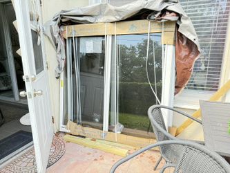 2 BRAND NEW IMPACT WINDOWS MR GLASS WINDOWS