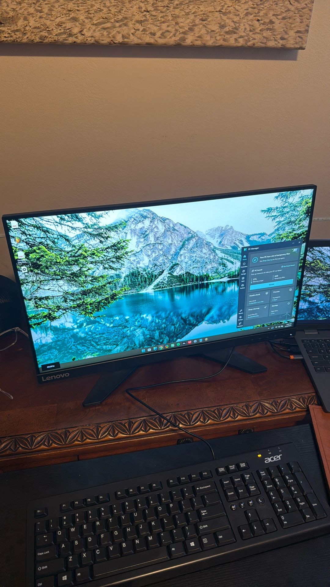 Lenovo Monitor 60hz $100 24”