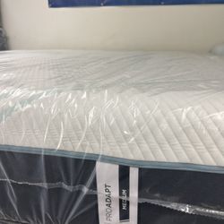 Tempurpedic Pro Adapt Medium Hybrid King Mattredd