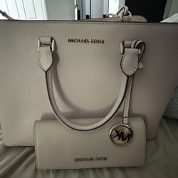 Micheal Kors Bag 