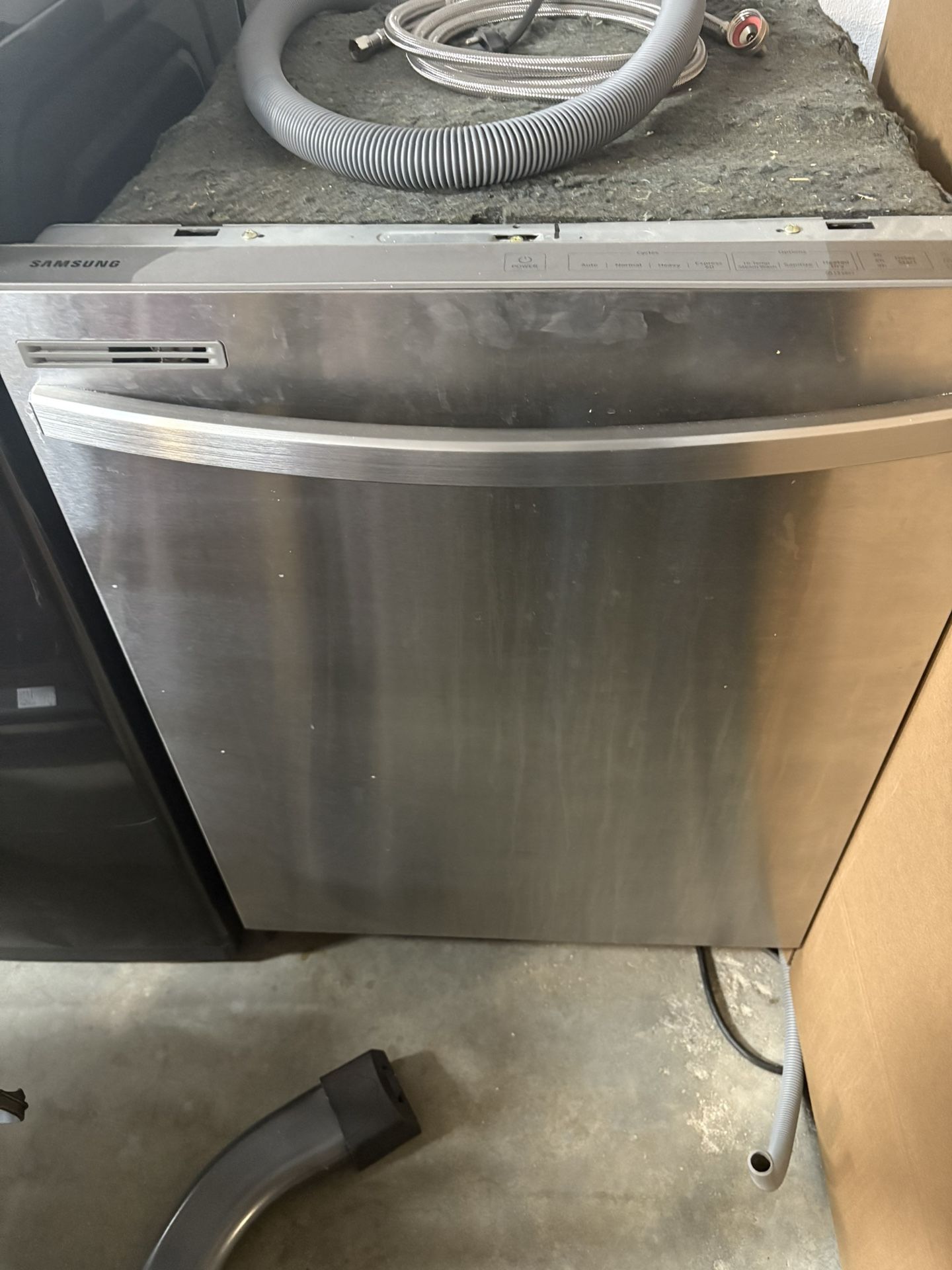 Samsung Dish Washer Good Conditions