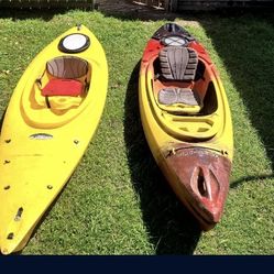 Kayaks + Oars