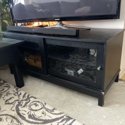 TV Stand - FREE - YES STILL AVAILABLE