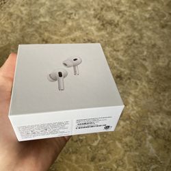 AirPods Pro Second Generation MagSafe Charging USB-C