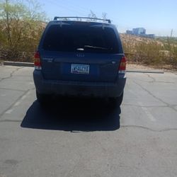 2005 Ford Escape