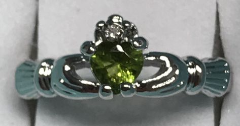 Peridot Ring size 7